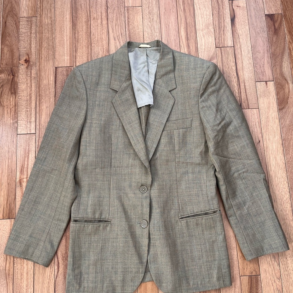 Classic Men's Blazer in Gray